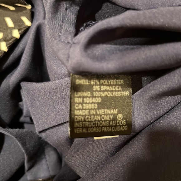 Tahari belted dress, size 2, NWT - Picture 16 of 16